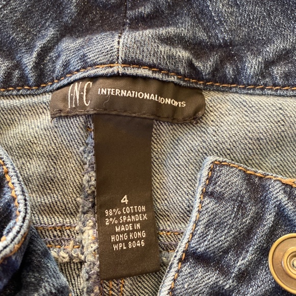 INC leather/studded pockets size 4 jeans - Picture 3 of 5